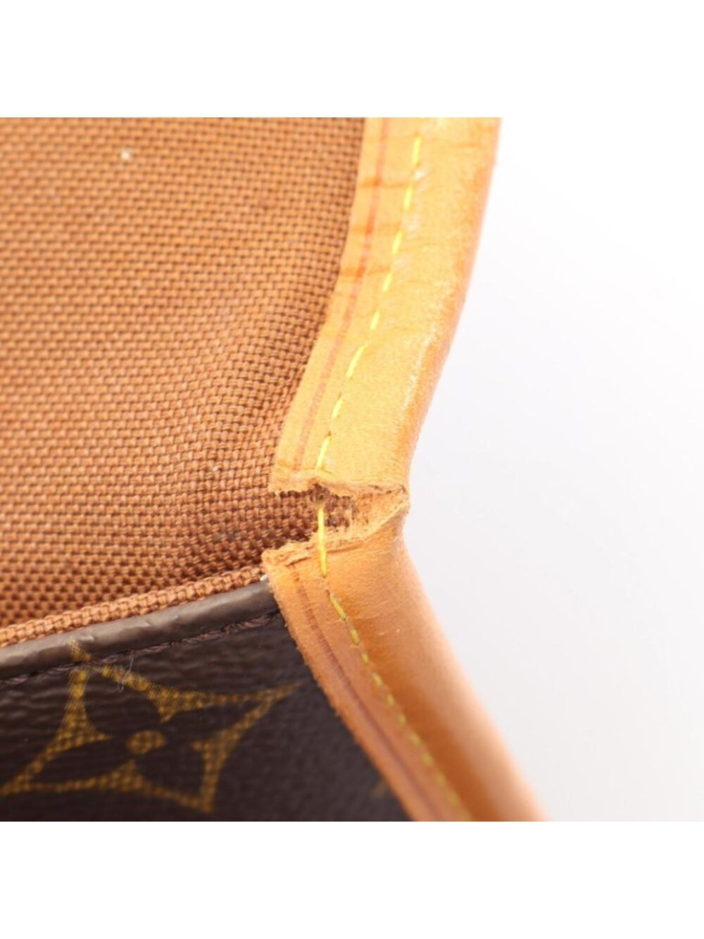 Louis Vuitton Handbag Bel Air Leather - Picture 7 of 13